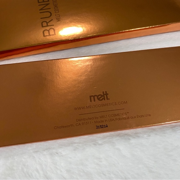 Melt Cosmetics Brunet Eyeshadow Palette - Picture 5 of 5
